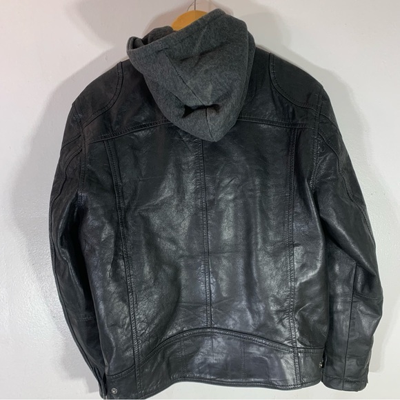 Mauritius leather jacket - Picture 5 of 11